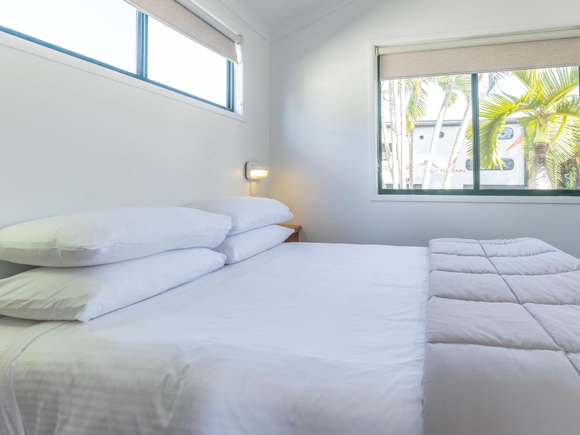 Nrma Bowen Beachfront Holiday Park 객실 사진