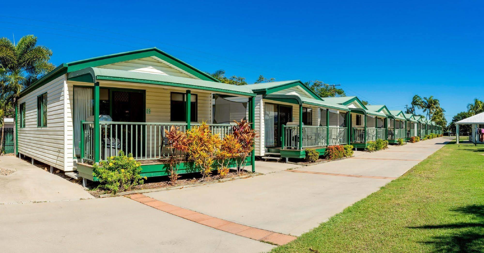 Nrma Bowen Beachfront Holiday Park 외부 사진